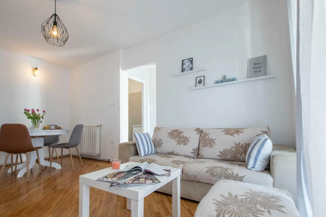 App Lov Apartment Umag