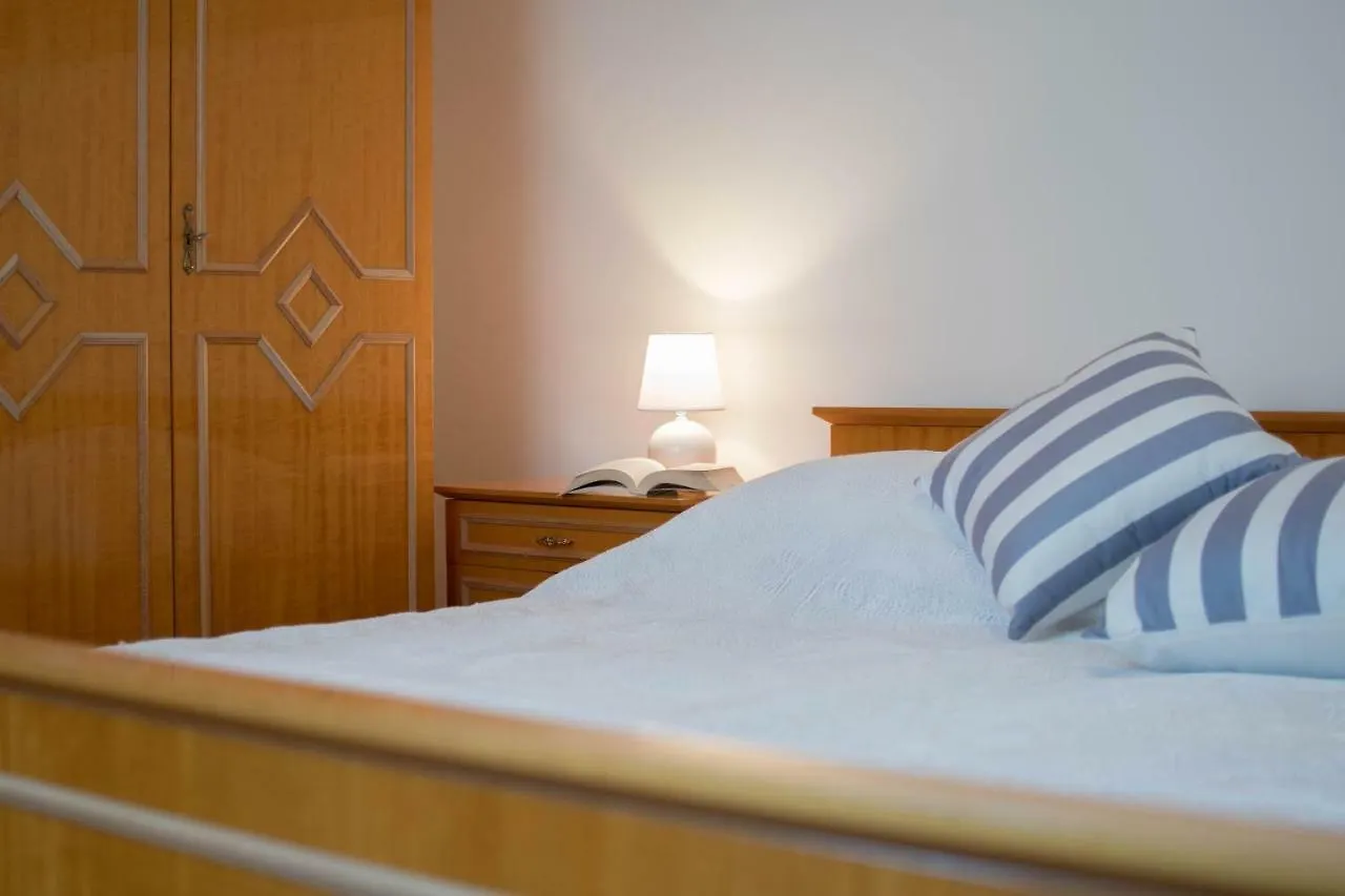 App Lov Apartment Umag 0*,  Croatia